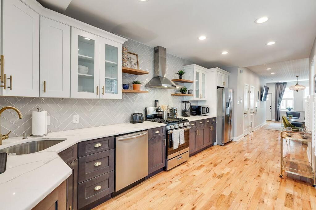 Trendy Fairmount Gem-5 Star Location, Roof Deck, Parking, Gr8 For Families Filadélfia Exterior foto