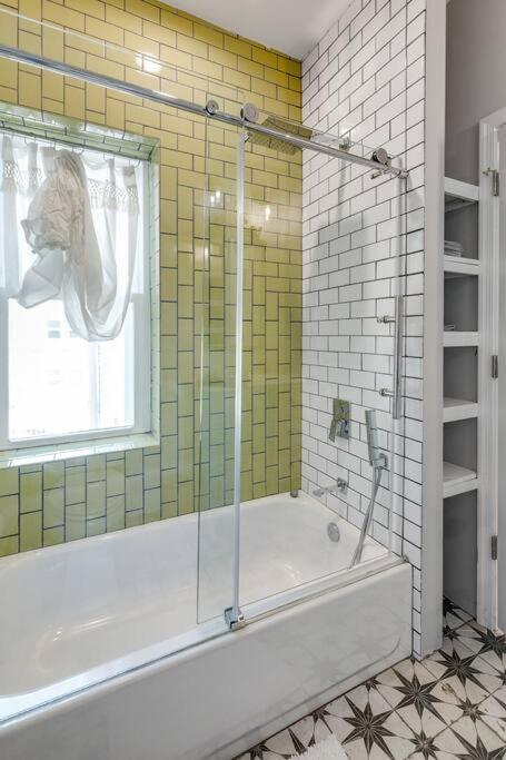 Trendy Fairmount Gem-5 Star Location, Roof Deck, Parking, Gr8 For Families Filadélfia Exterior foto